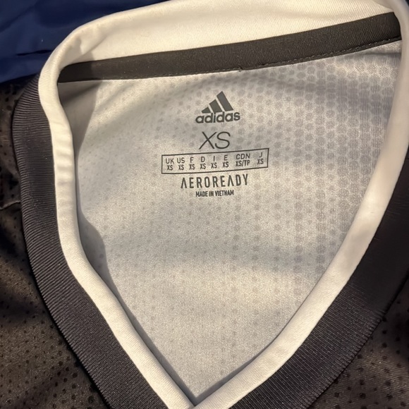 Adidas Aeroready Shirt - Picture 4 of 5